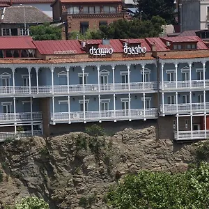Old Metekhi History Отель