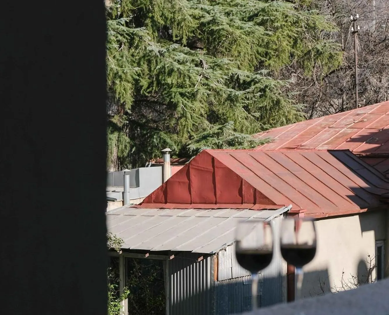 Round Garden Hotel Тбилиси
